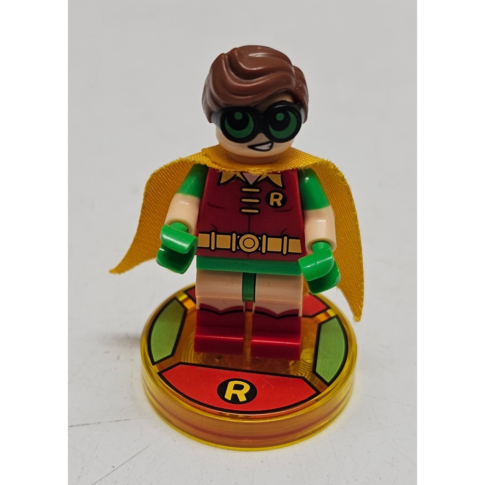 LEGO Dimensions Robin Minifigure LEGO Batman Movie Toy Tag 71264 DC Comics
